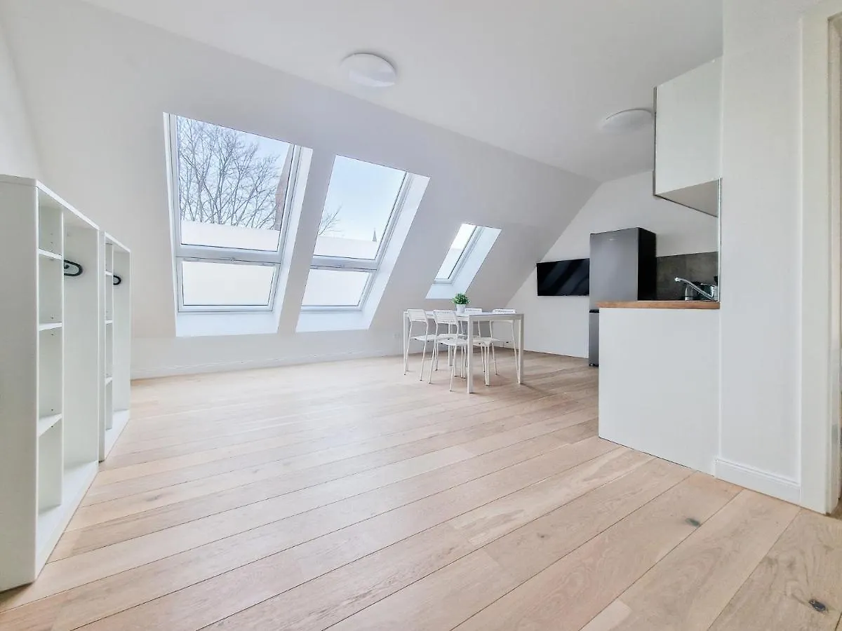 Raj Living - City Apartments With 1 Or 2 Rooms - 15 Min To Messe Dus And Old Town Dus Düsseldorf Deutschland